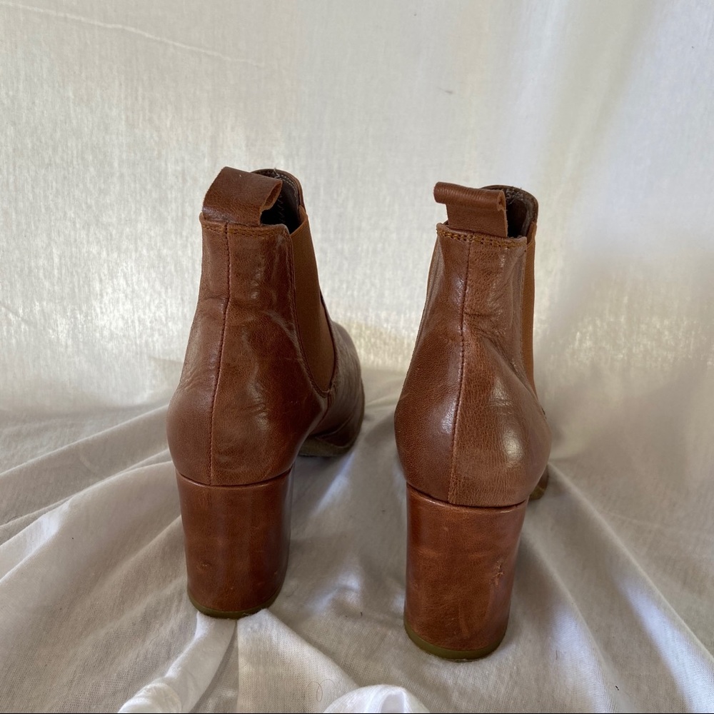 Weekend Platform Brown Booties - Picture 9 of 9